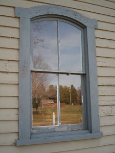 Bontott ablak